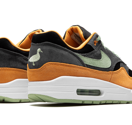 Air Max 1 "Hässliches Entlein - Honigtau"