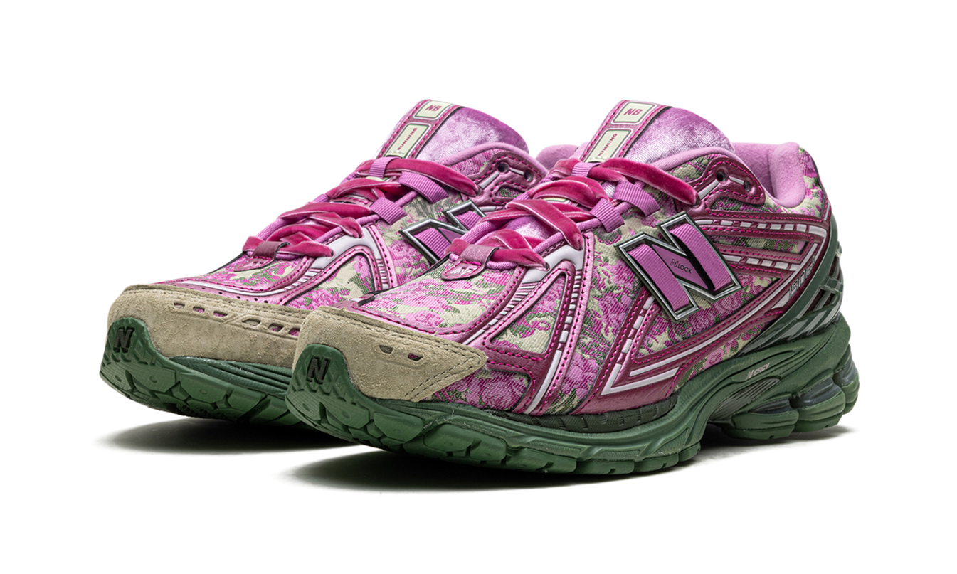 New Balance 1906R „Jack Harlow – Rose Runner“