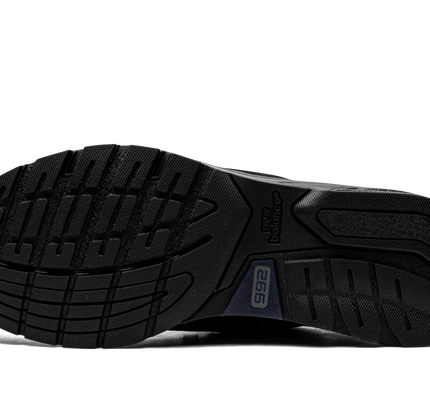 New Balance 992 "Triple Black"