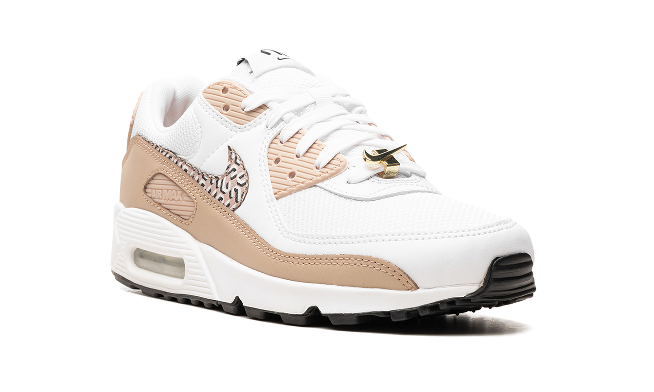 Nike Air Max 90 WMNS "United In Victory"