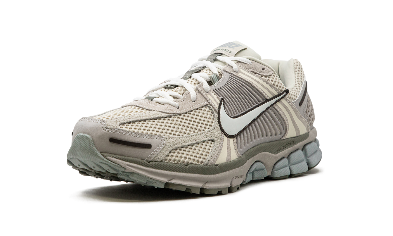 Air Zoom Vomero 5 "Helles Erzholzbraun"