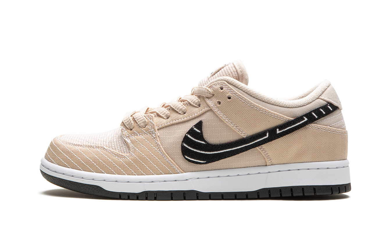 Nike Dunk SB Low "Albino & Preto - Jiu Jitsu"