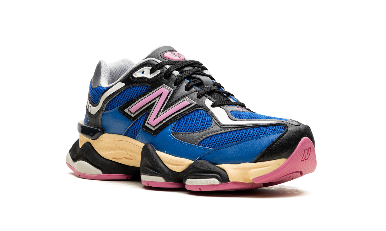 New Balance 9060 „Blau / Pink“
