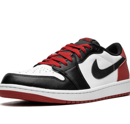 Air Jordan 1 Low OG "Black Toe 2023"