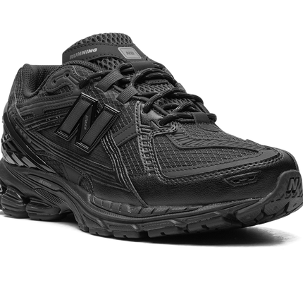 New Balance 1906 "Tripple Black"