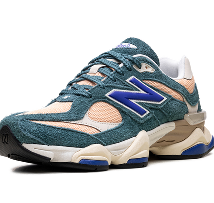 New Balance 9060 „New Spruce Purple“