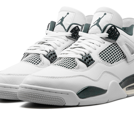 Air Jordan 4 „Oxidiertes Grün“