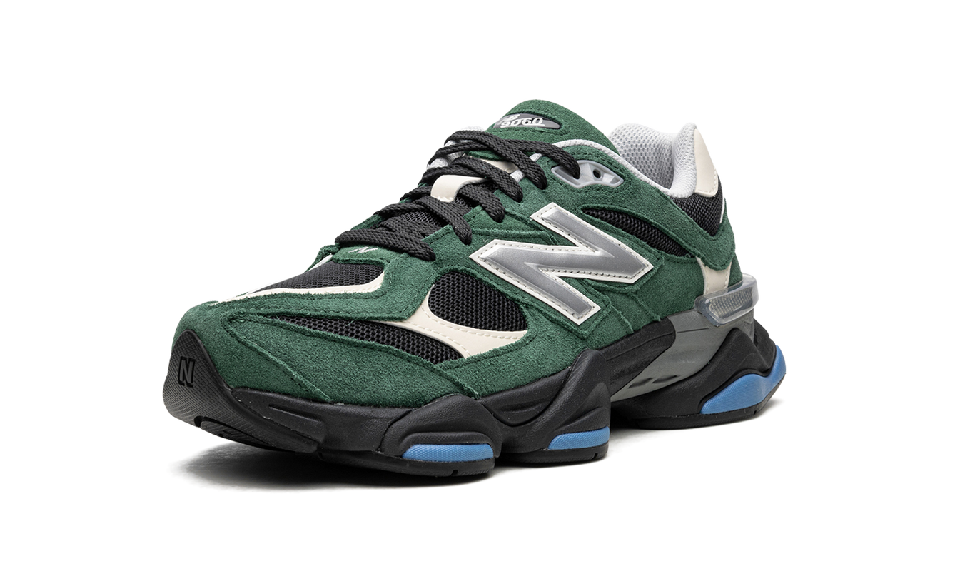New Balance 9060 "Waldgrün"