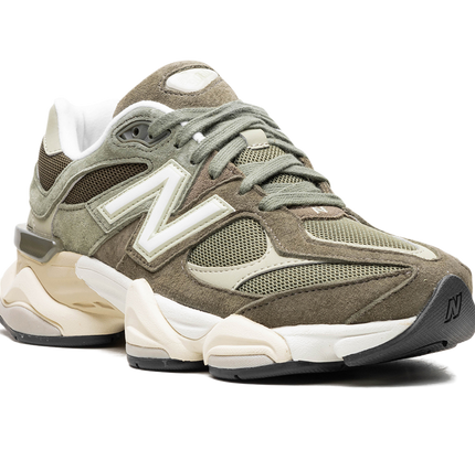 New Balance 9060 „Dunkel Camo / Dunkel Oliv / Sandstein“