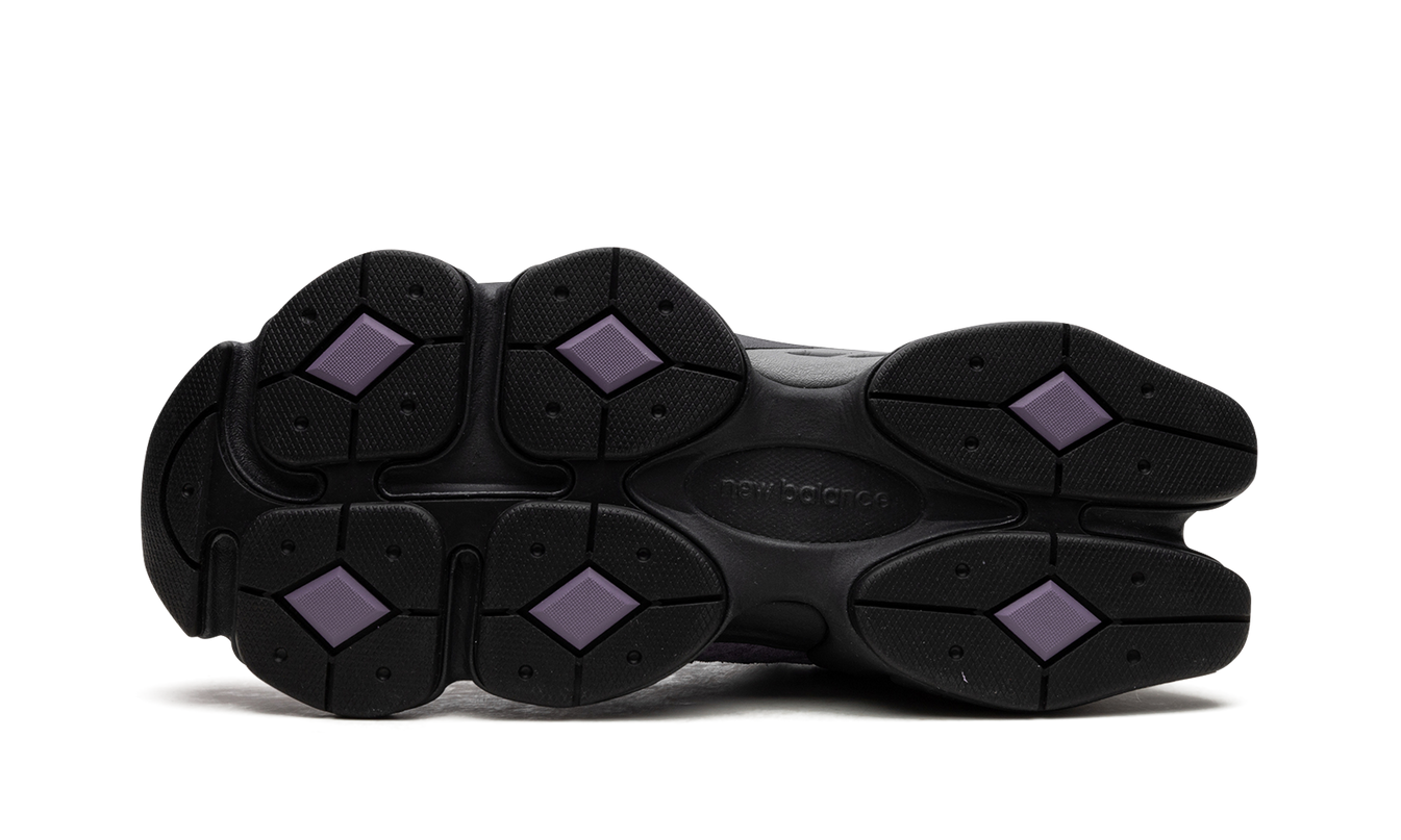 New Balance 9060 „Violet Noir“