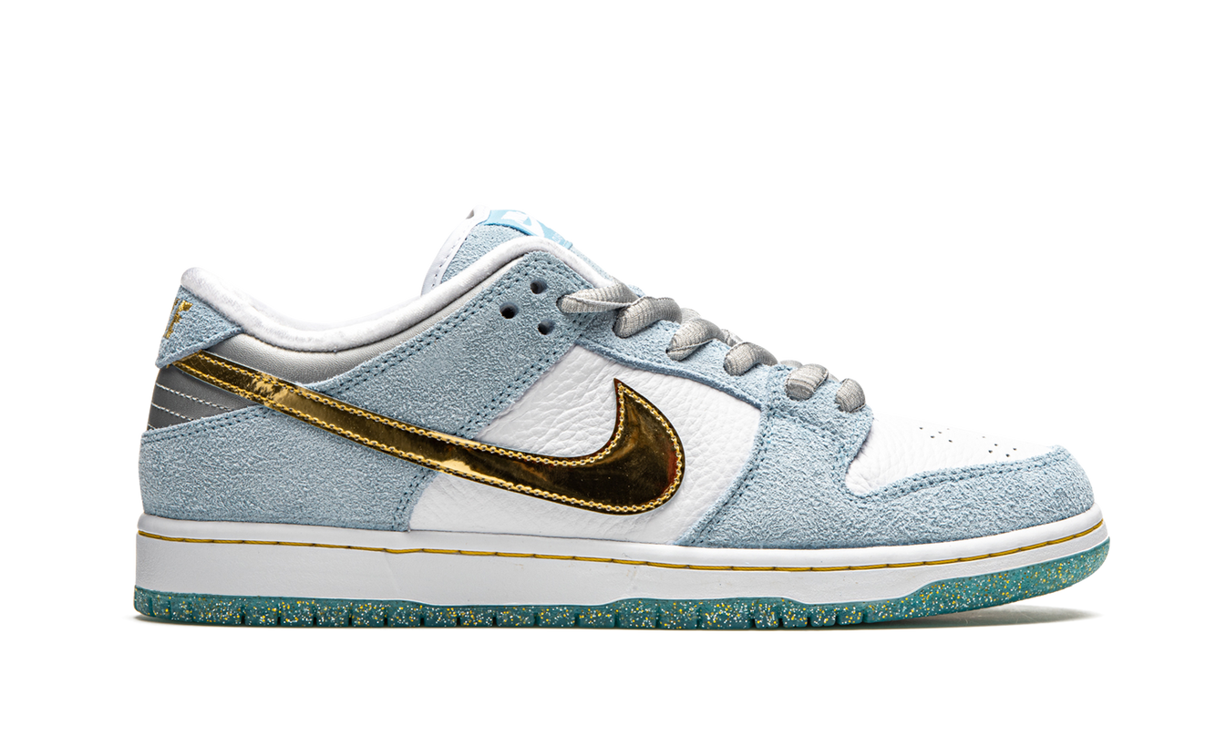 Nike Dunk SB Low "Sean Cliver - Holiday Special"