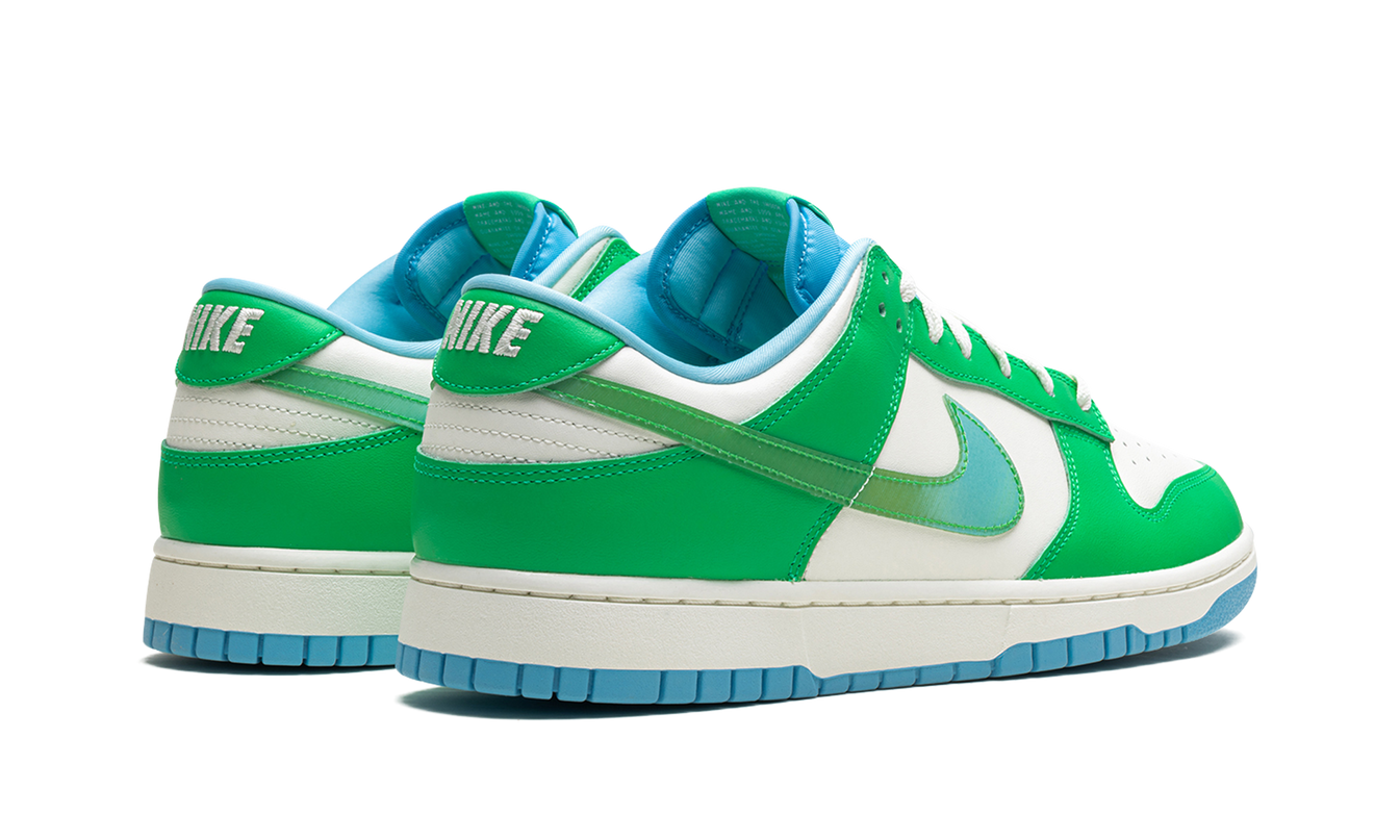 Nike Dunk Low "Green Shock"