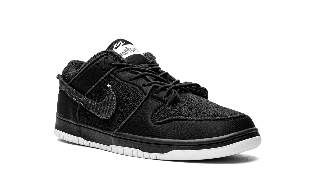 Nike Dunk SB Low "Gnarhunters"
