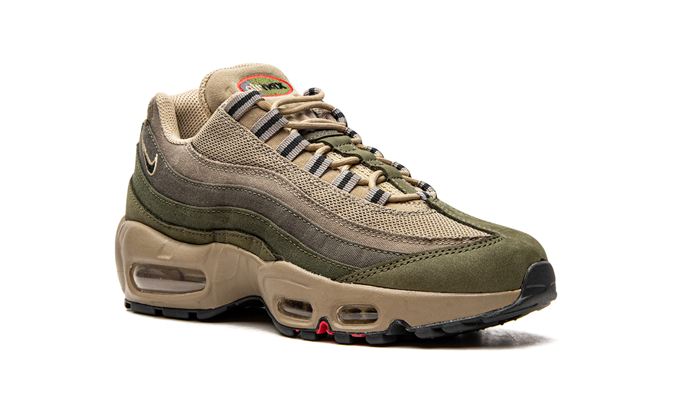 Nike Air Max 95 SE "Rough Green"