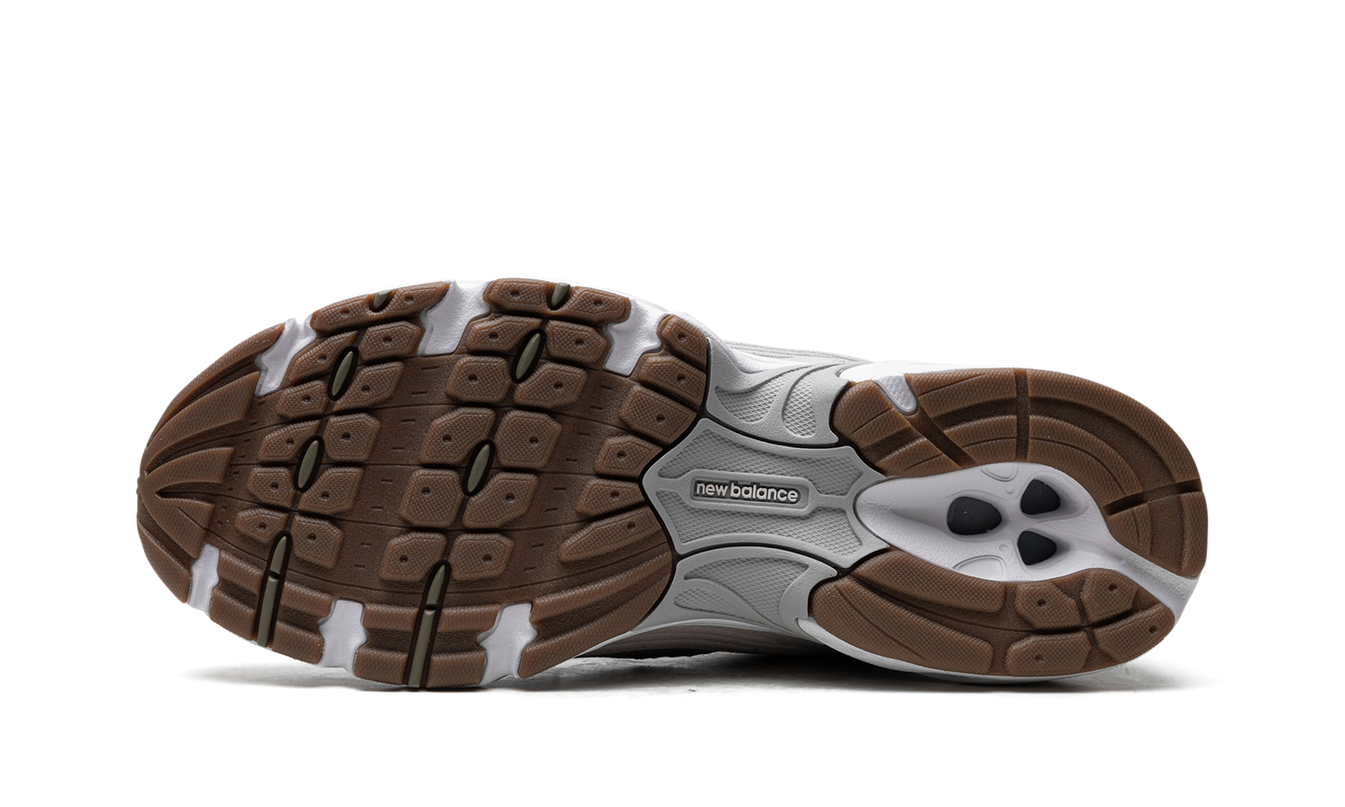 New Balance 530 "Dark Olivine / Moonrock / Shadow Grey"