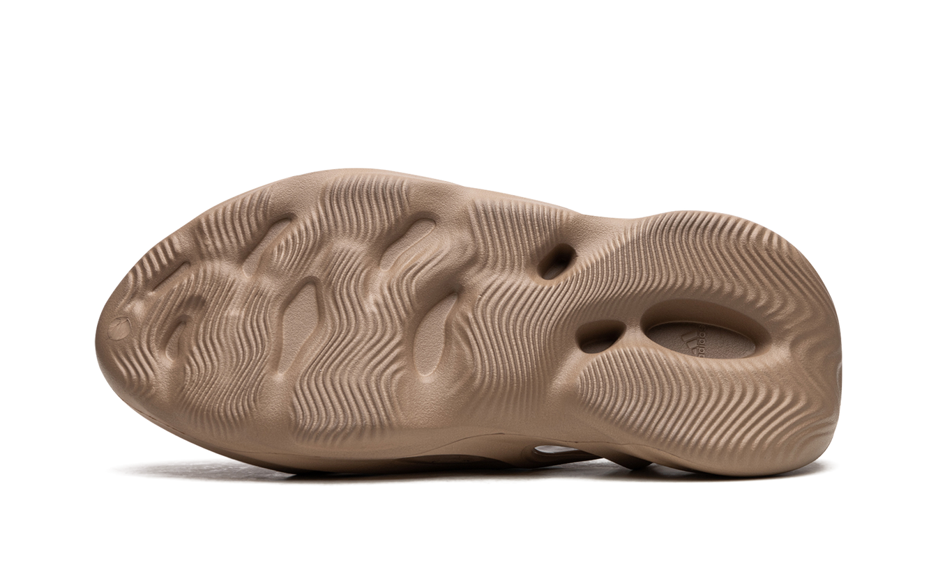 Yeezy Foam Runner "Clay Taupe"