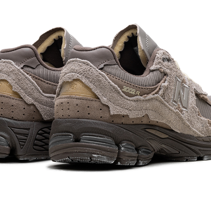 New Balance 2002R "Protection Pack Brown"