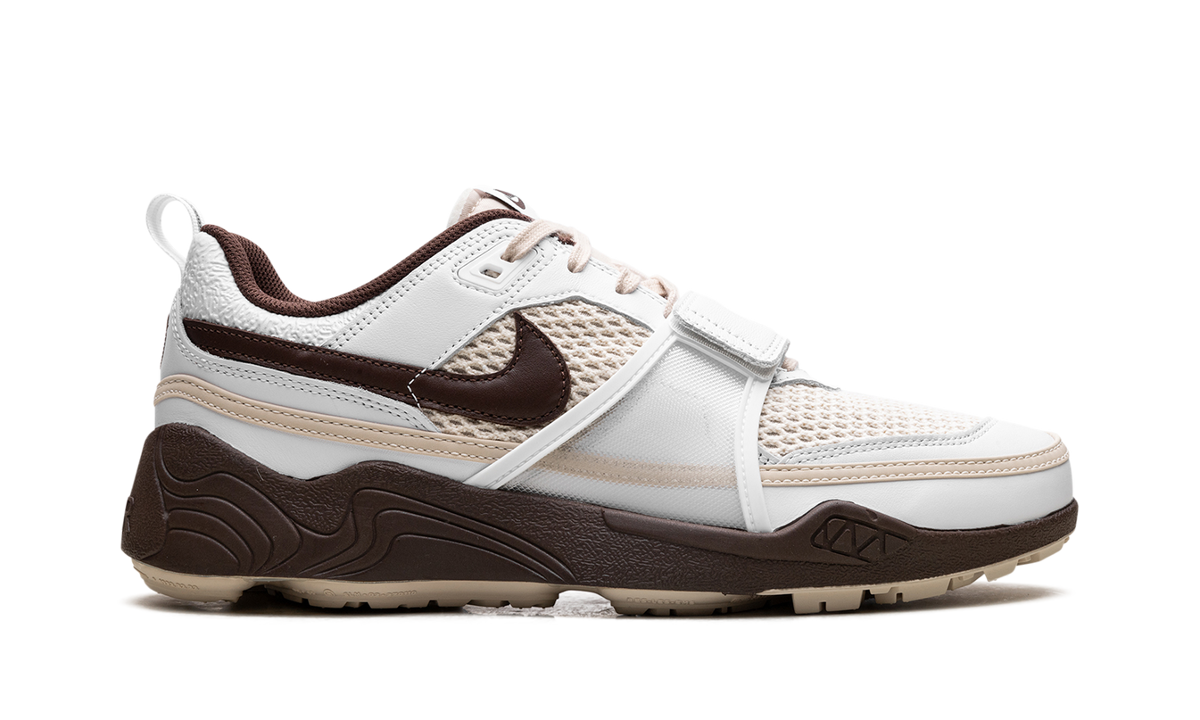 Nike Zoom Field Jaxx "Travis Scott - Helle Schokolade"