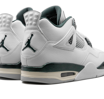 Air Jordan 4 „Oxidiertes Grün“