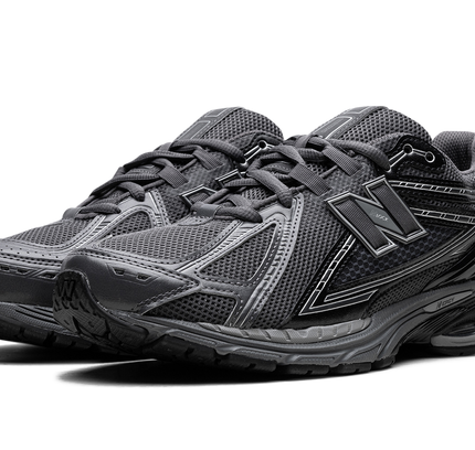 New Balance 1906R "Magnet"