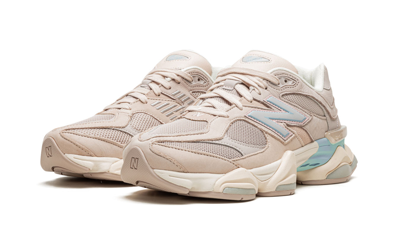 New Balance 9060 "Elfenbein"