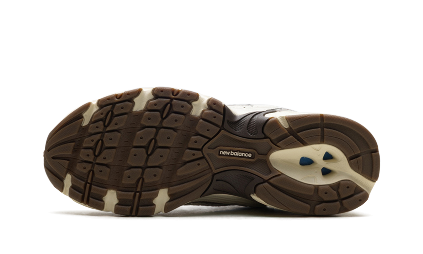 New Balance 530 "Turtledove Mushroom"