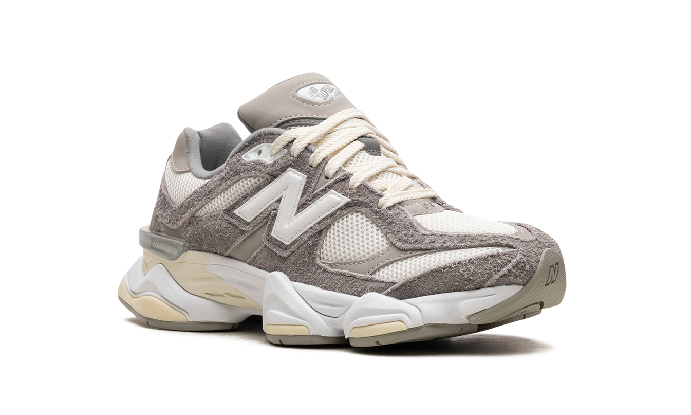 New Balance 9060 "Grau / Weiß"