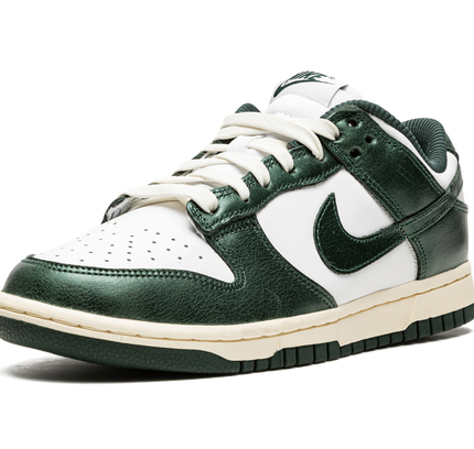 Nike Dunk Low WMNS "Vintage Green"