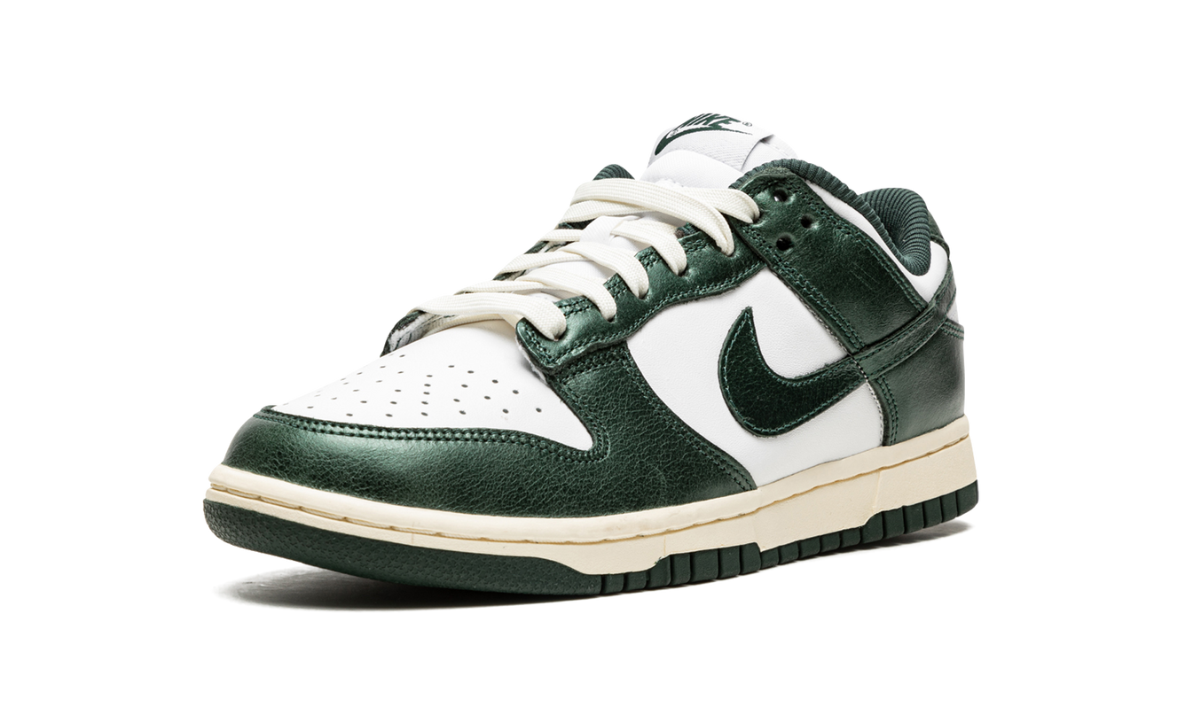 Nike Dunk Low WMNS "Vintage Green"