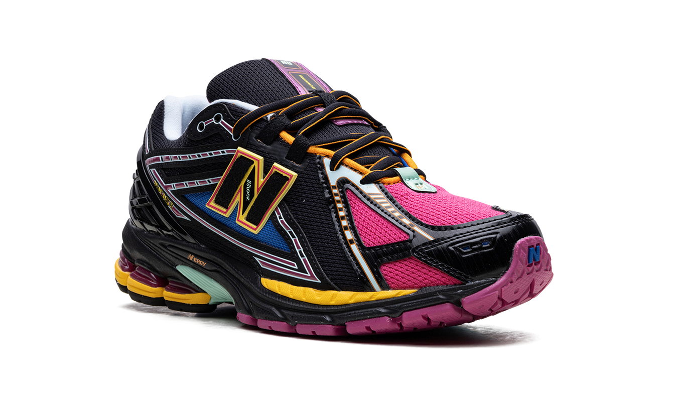 New Balance 1906 "Schwarz/Pink"