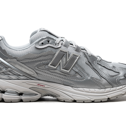 New Balance 1906D "PROTECTION PACK - SILVER METALLIC"