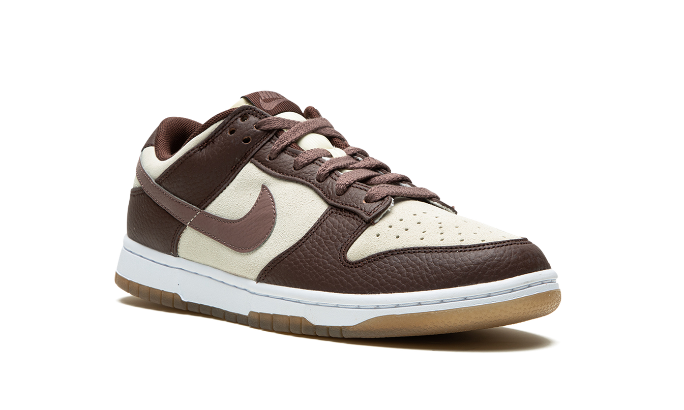 Nike Dunk Low WMNS "Plum / Coconut Milk"
