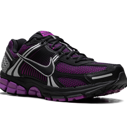 Zoom Vomero 5 "Black Vivid Purple"