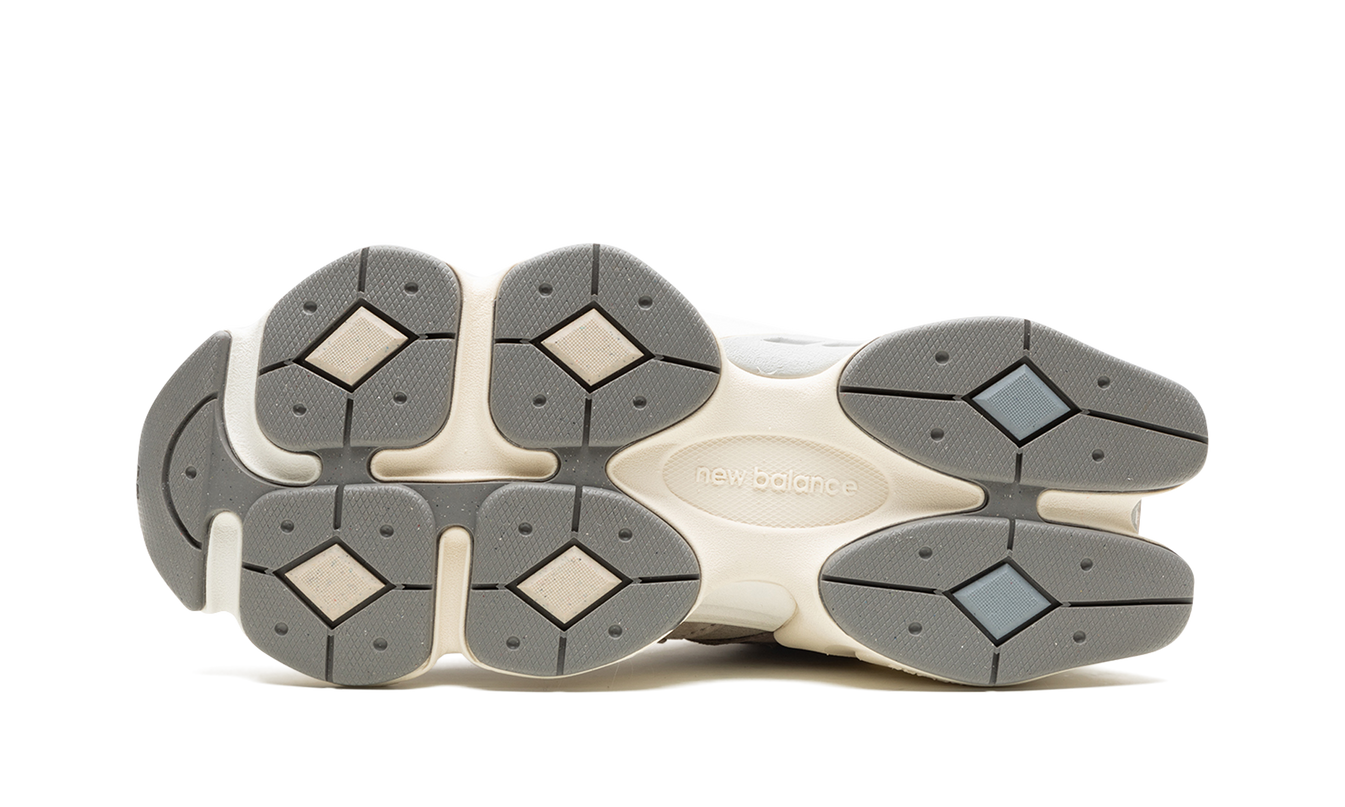 New Balance 9060 "Sea Salt/Blue"