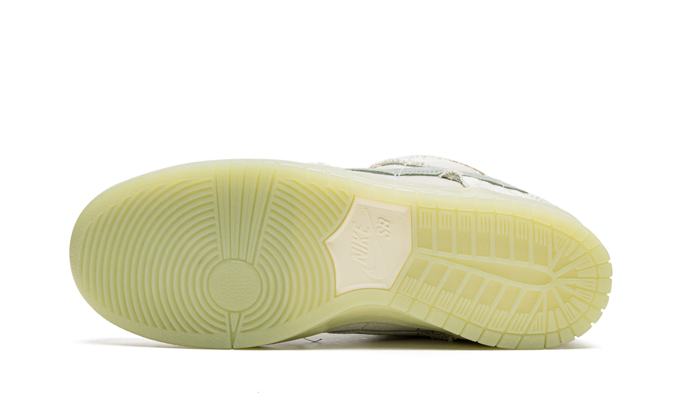 Nike Dunk SB Low "Mummy"