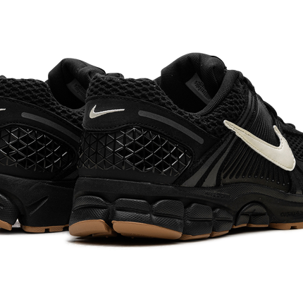 Nike Zoom Vomero 5 "Black Gum"