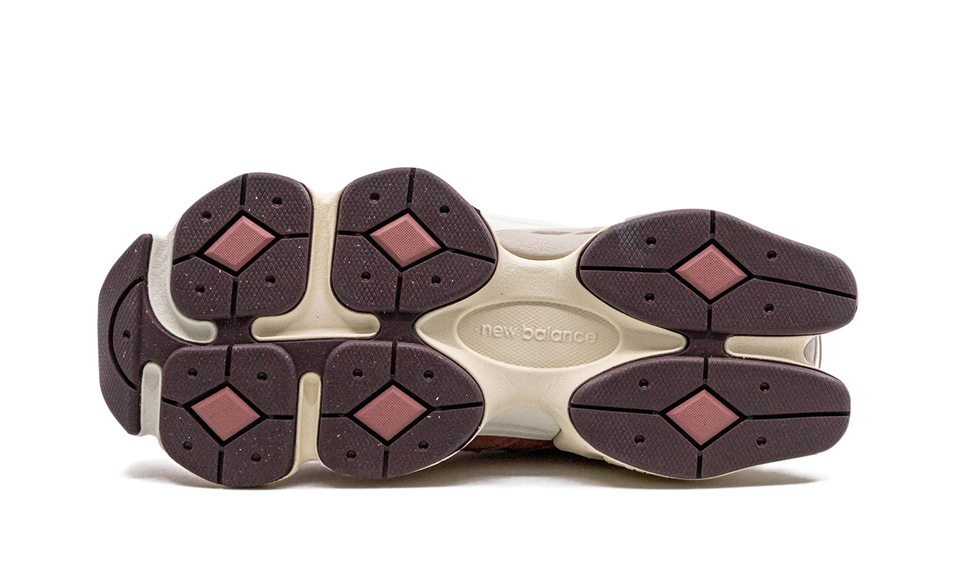 New Balance 9060 "Mineral Red/Truffle"