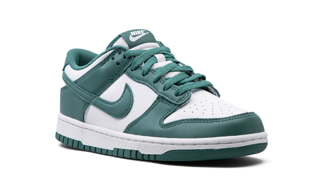 Nike Dunk Low GS "Spruce Green"
