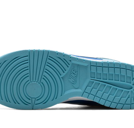 Nike Dunk Low "Argon 2022"