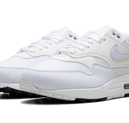 Nike Air Max WMNS 1 "Football Grey"