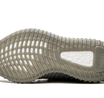 Yeezy 350 V2 „Granit“