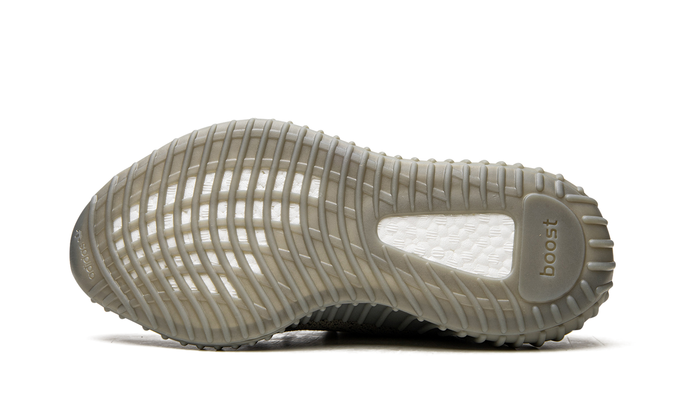 Yeezy 350 V2 „Granit“