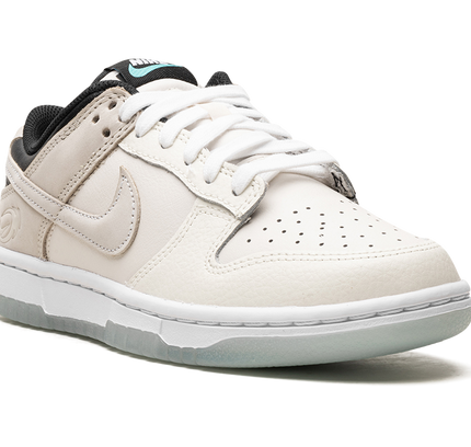 Nike Dunk Low WMNS "Supersonic"