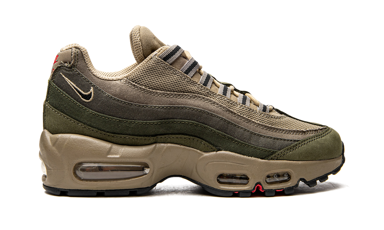 Nike Air Max 95 SE "Rough Green"
