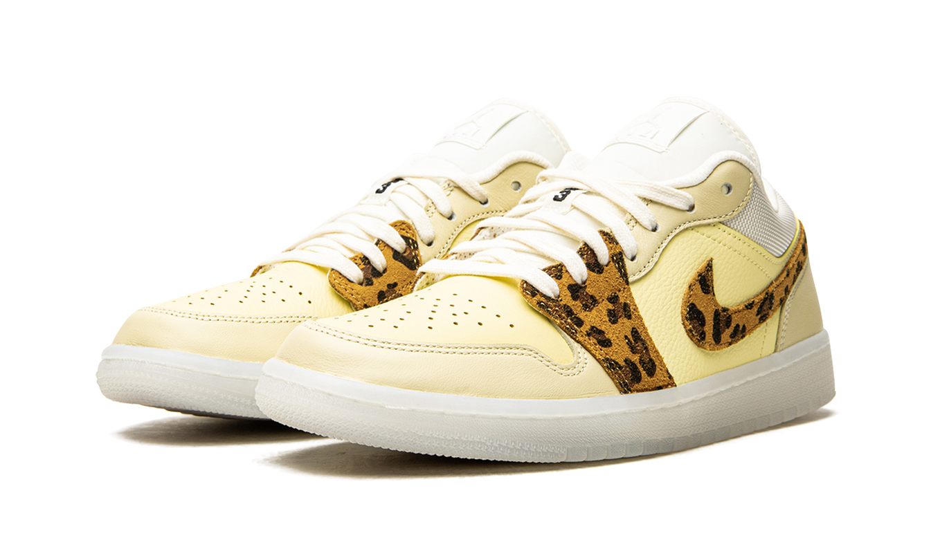 Air Jordan 1 LOW WMNS "SNKRS Day"
