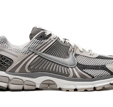 Nike Zoom Vomero 5 "Iron Ore"