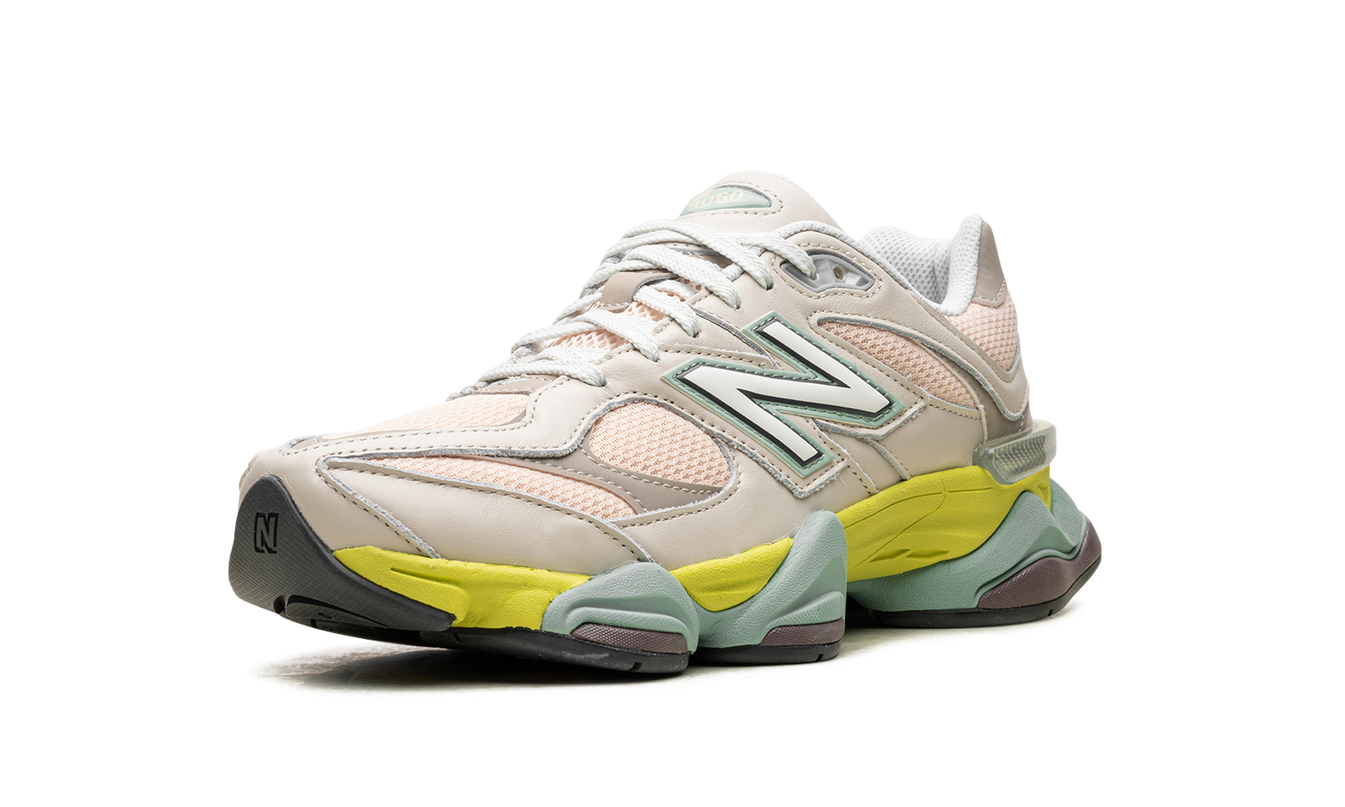 New Balance 9060 "Moonbeam"