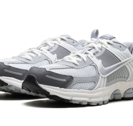 Nike Zoom Vomero 5 "Pure Platinum"