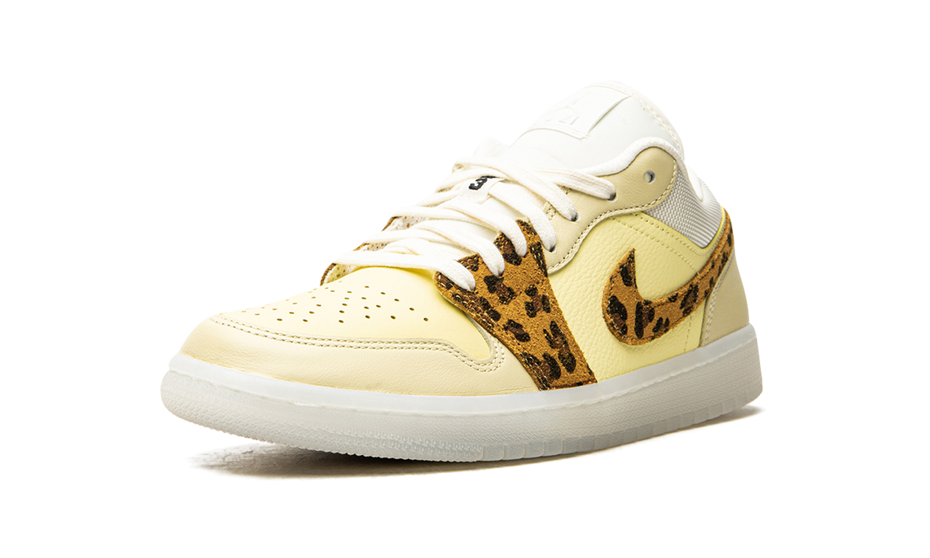 Air Jordan 1 LOW WMNS "SNKRS Day"