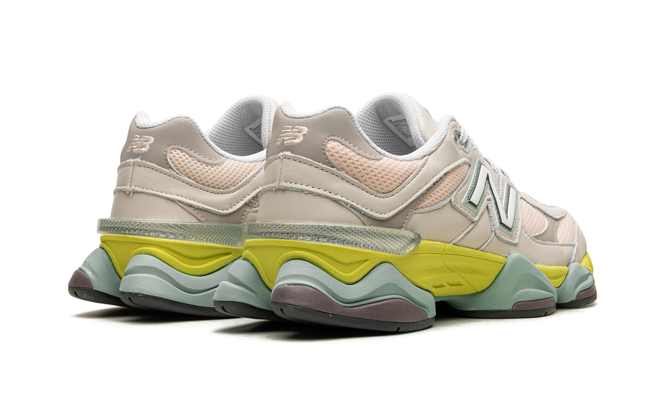 New Balance 9060 "Moonbeam"